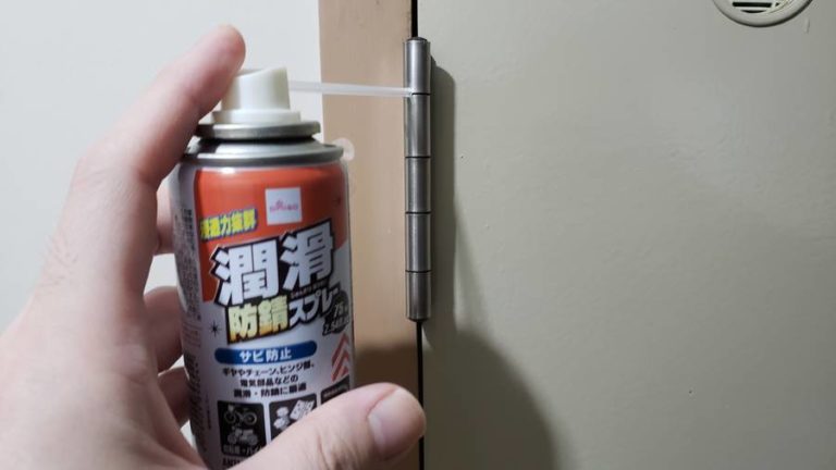 扉の騒音対策